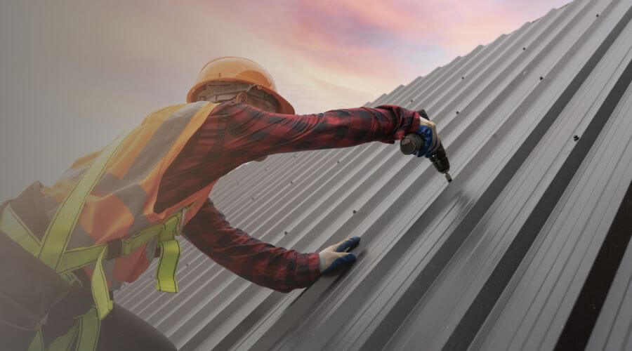 Professional gutter cleaning in Gallatin Gateway, MT